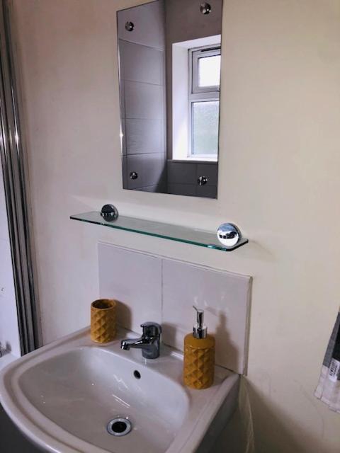 Budget Rooms @ Underwood Lane Crewe Bagian luar foto